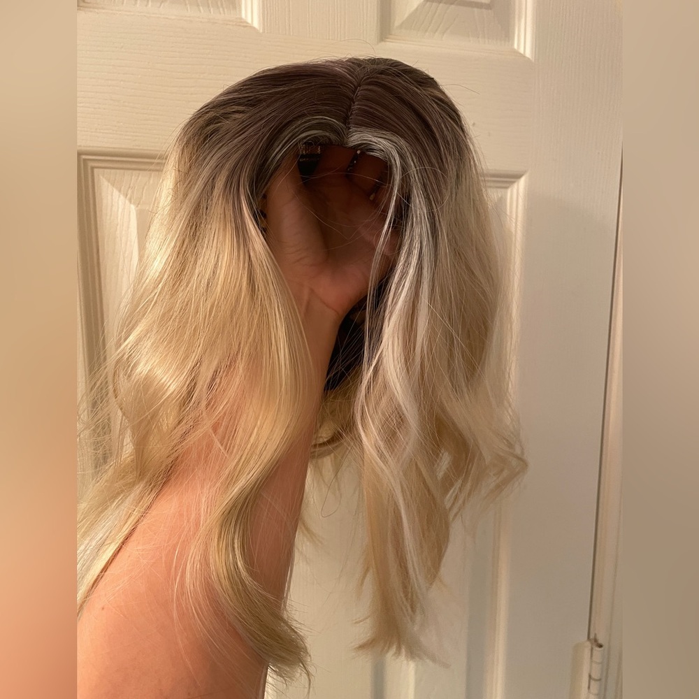 Stylish Ombre Blonde Wig - Synthetic Cosplay